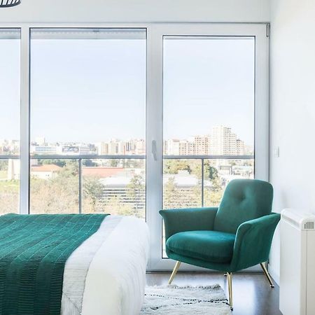 Ferienwohnung Amazing Flat - Pool And Parking Lissabon Exterior foto