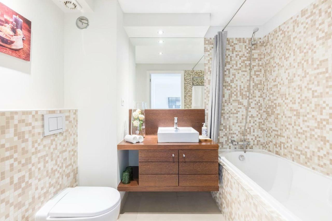 Ferienwohnung Amazing Flat - Pool And Parking Lissabon Exterior foto