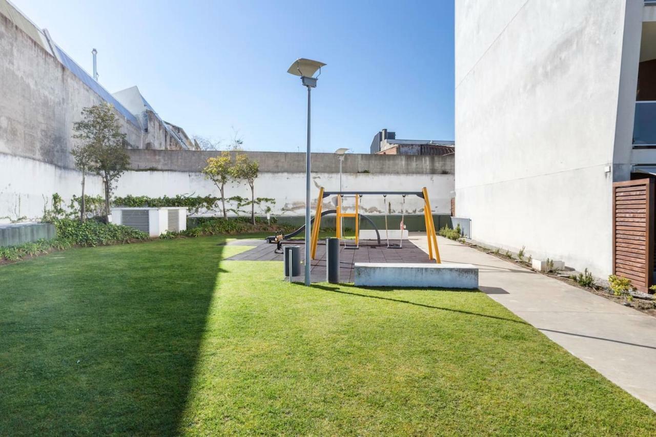 Ferienwohnung Amazing Flat - Pool And Parking Lissabon Exterior foto